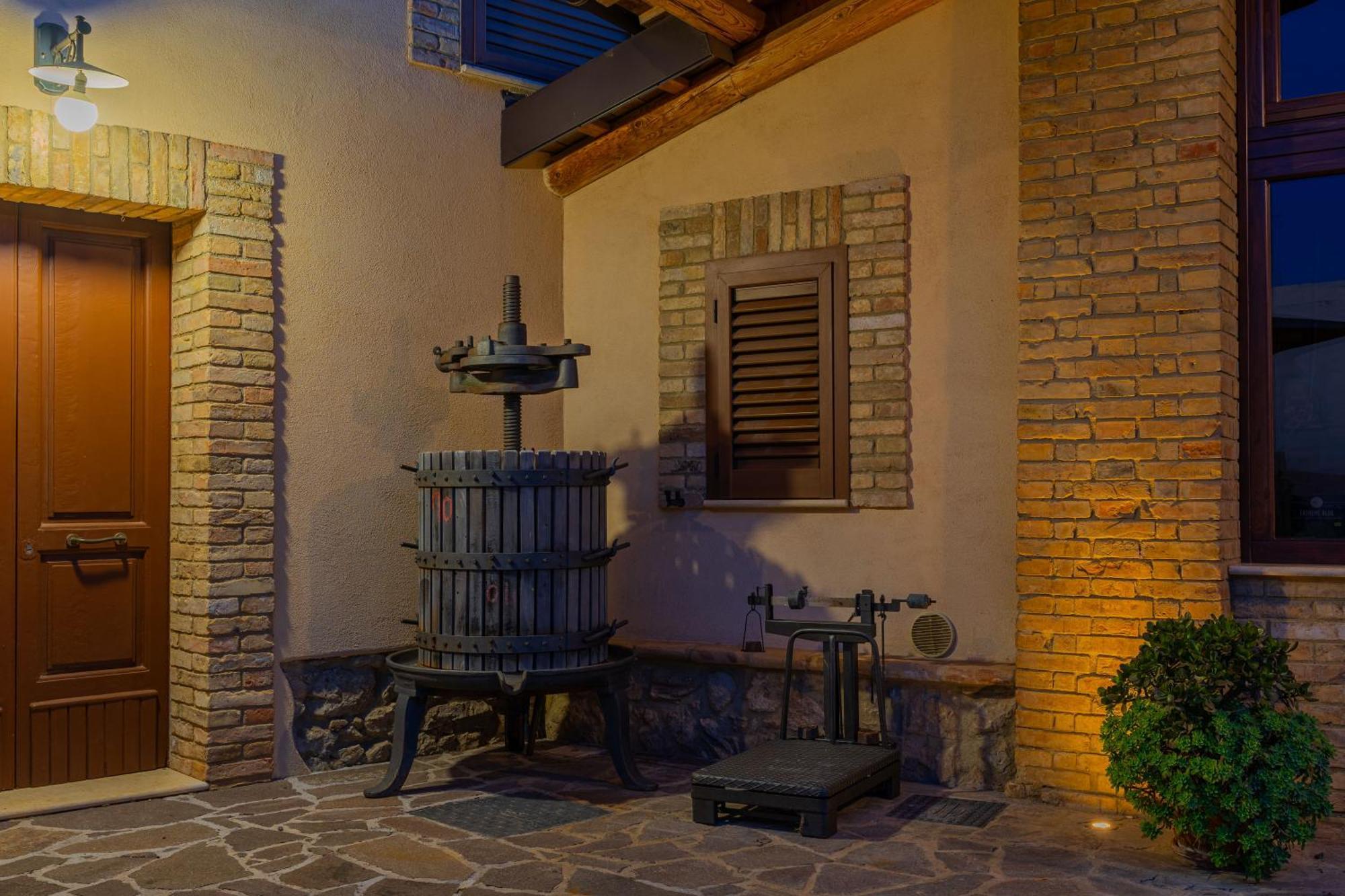 Villa Carulli - Yourplace Abruzzo Villa Caldari Exteriör bild